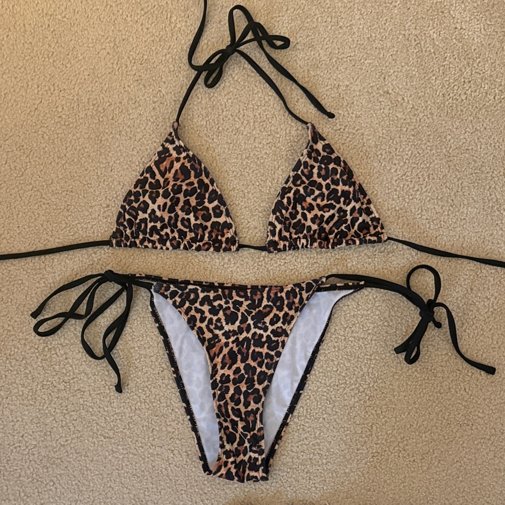 SHEIN Leopard Print Bikini